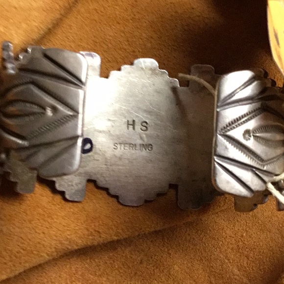 Vintage Navajo Guild Sterling Silver Cuff - Four Winds Gallery Sterling silver Vintage Navajo Cuff